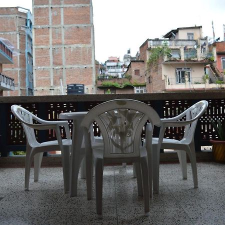 Apartment In Nepal กาฐมาณฑุ ภายนอก รูปภาพ