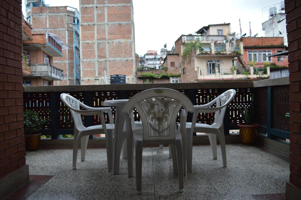 Apartment In Nepal กาฐมาณฑุ ภายนอก รูปภาพ