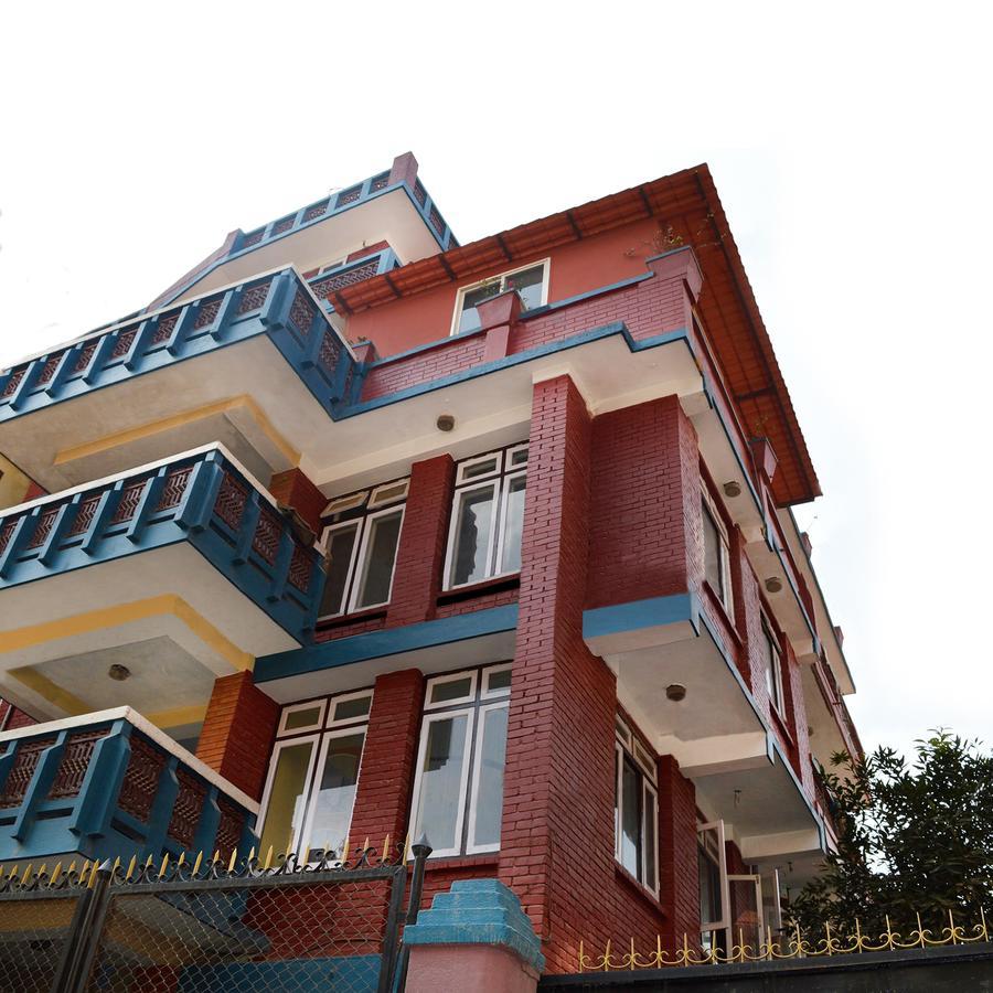 Apartment In Nepal กาฐมาณฑุ ภายนอก รูปภาพ